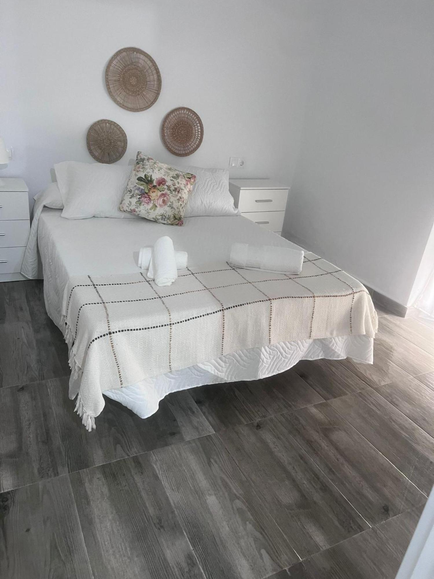 Apartamentos Plateros Jerez de la Frontera Esterno foto